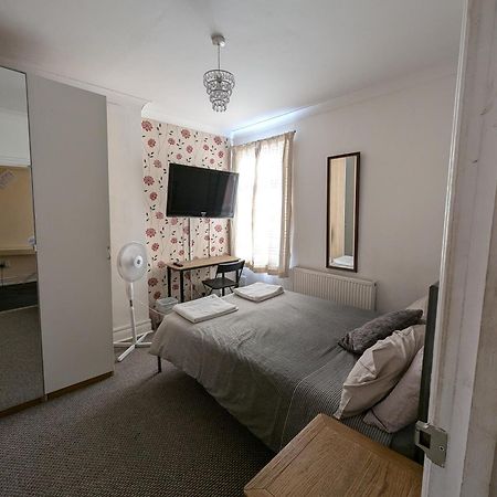 Apartament 3 Portland Road Southall Zewnętrze zdjęcie